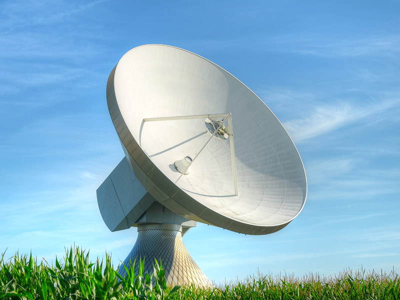 Satelliten- und Antennentechnik